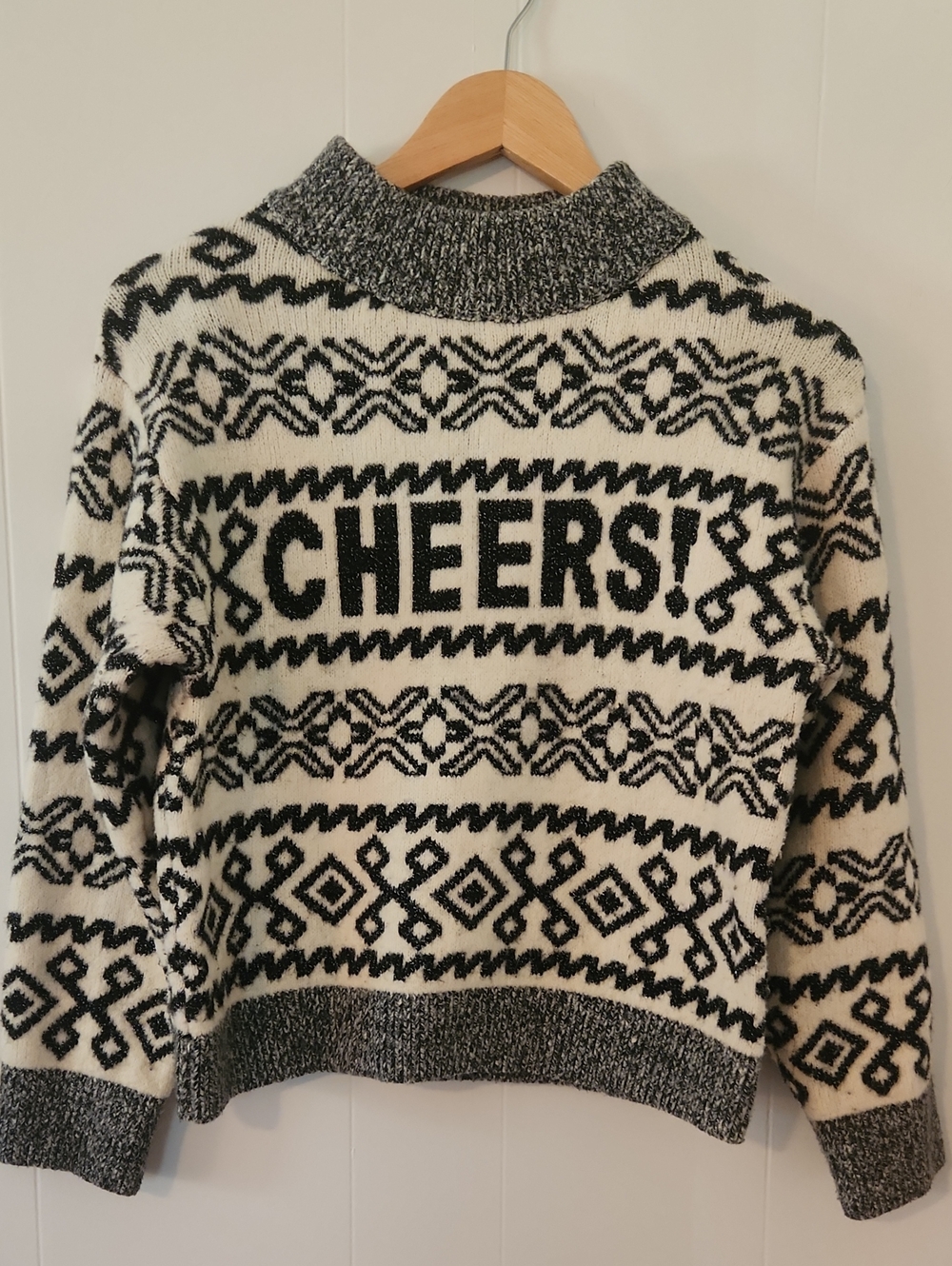 CHEERS! Black & Cream Patterned Women's Sweater